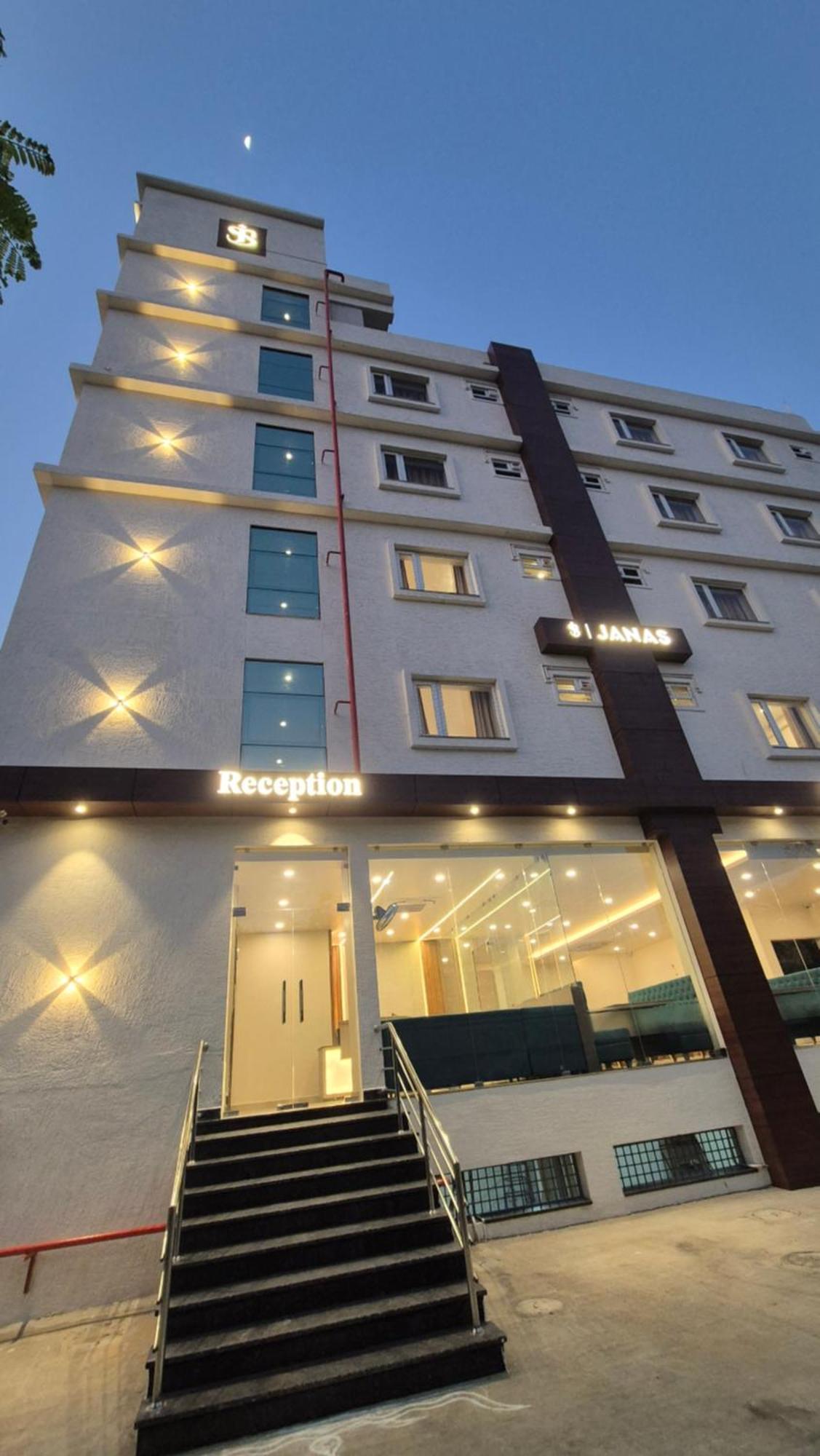Hotel Janas Tirupati Exterior foto